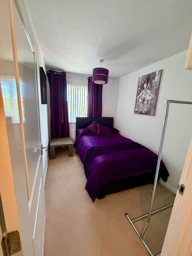 Room 4, Four Mile House with Parking and Garden view, Aberdeen