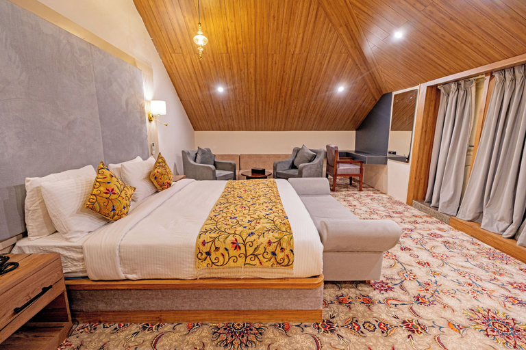 Room 5, The Pahalgam Dayz, Anantnag
