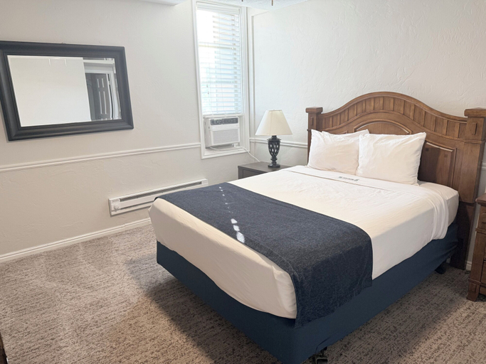 Bedroom 4, Sweetwater Lift Lodge, Summit