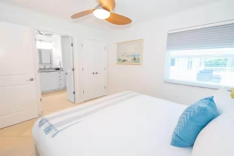 Property grounds 3, Steps to Surfers Paradise | Family Beach Condo, Saint Lucie