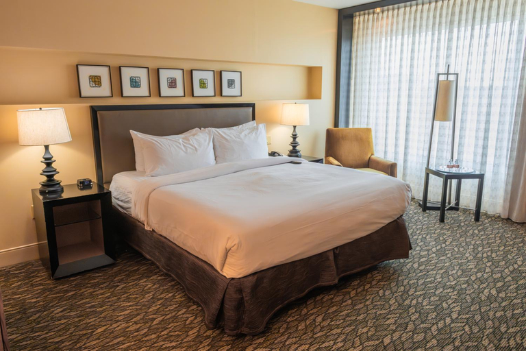 Bedroom 4, Tropicana Evansville, Vanderburgh