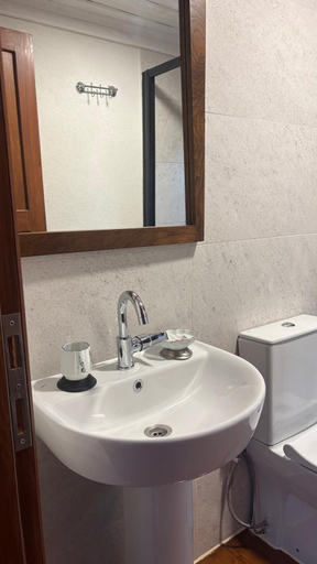 Bathroom 5, Assos Nar Konak, Ayvacık