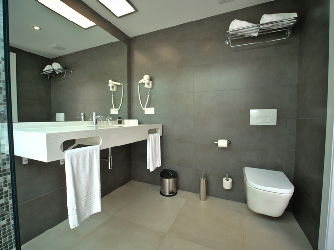 Bathroom 5, Hotel  Taimar, Las Palmas
