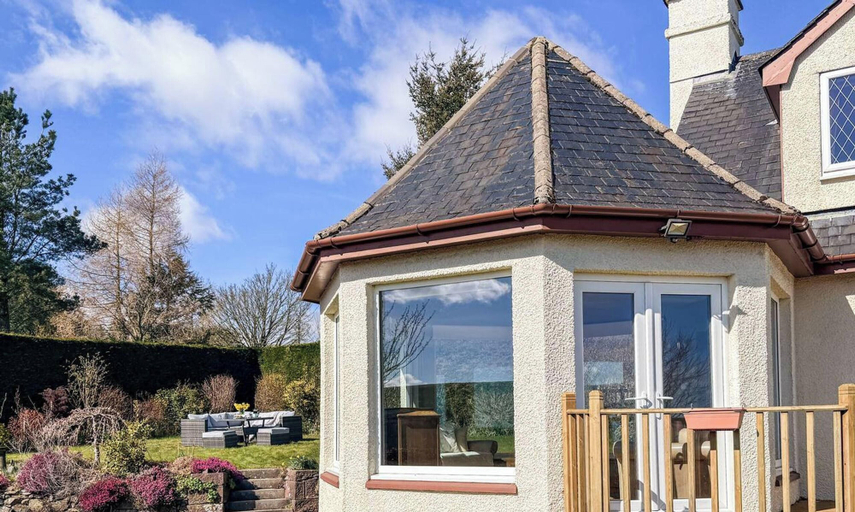 Room 3, Little Balloch Angus Glens, Angus