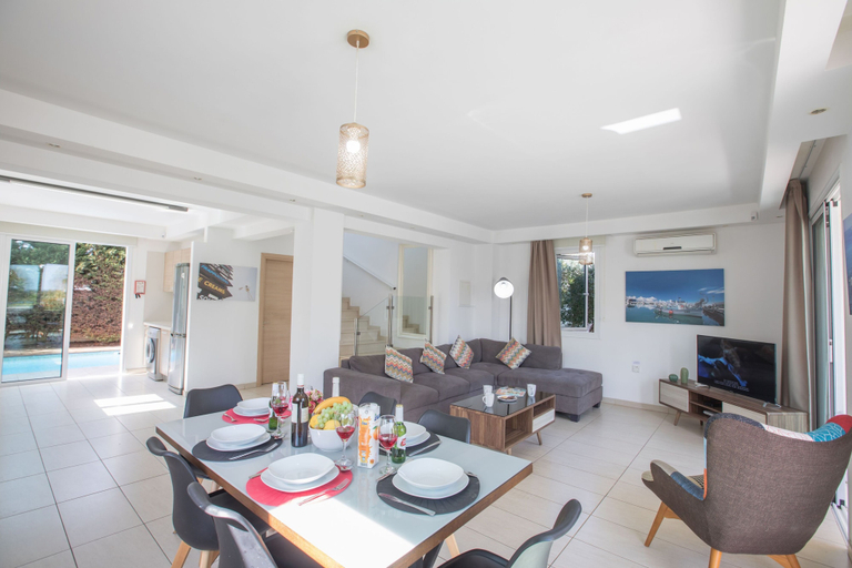 Food & Drinks, Protaras Katerina Villa Kv48
