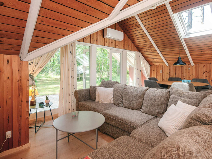 Others 5, 6 Person Holiday Home in Hadsund, Mariagerfjord