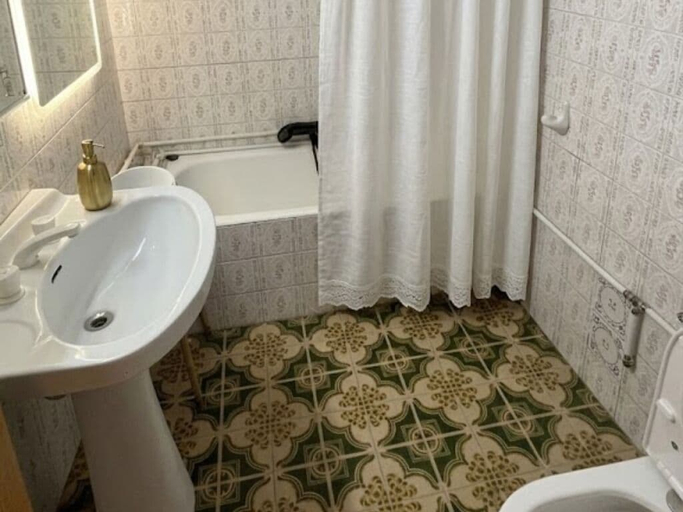 Bathroom, Charming Holiday House in Almazora, Castellón