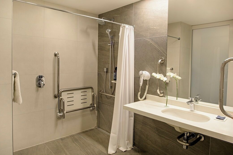 Bathroom 5, Rio Hotel by Bourbon Campinas, Campinas