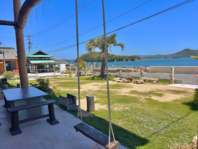 Others 5, East Villa Shimanami Mukaishima 目の前が海 ペット犬OK Max7名3ユニット BBQ SUP カヤック完備 サイクリング最適, Onomichi