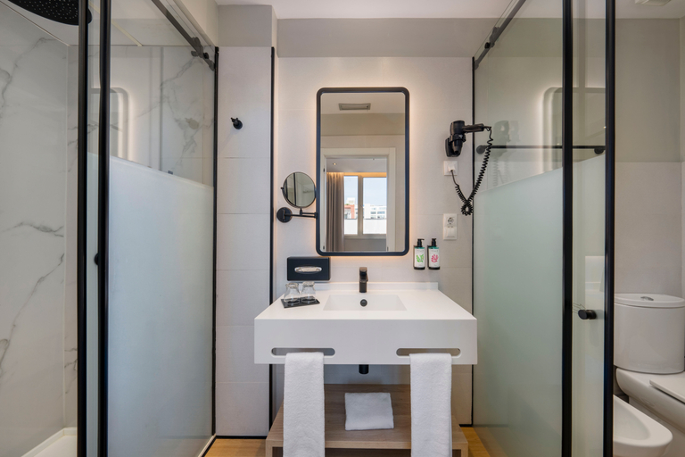 Bathroom 4, Hotel & Spa Villa Olímpic@ Suites, Barcelona