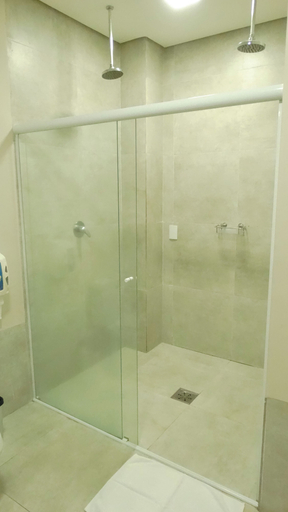Bathroom 4, Hotel Jaguary e Residence, Jaguariúna