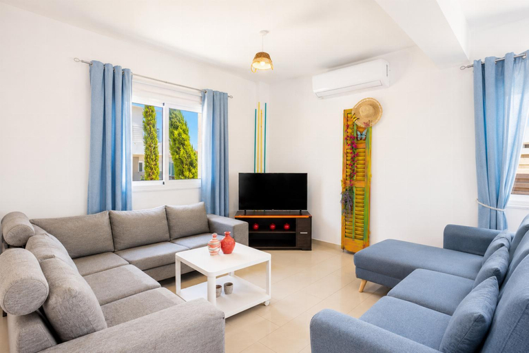 Facilities 5, Villa Chromata