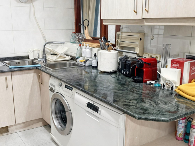 Others 3, Apartamento Moncloa in Madrid, Madrid