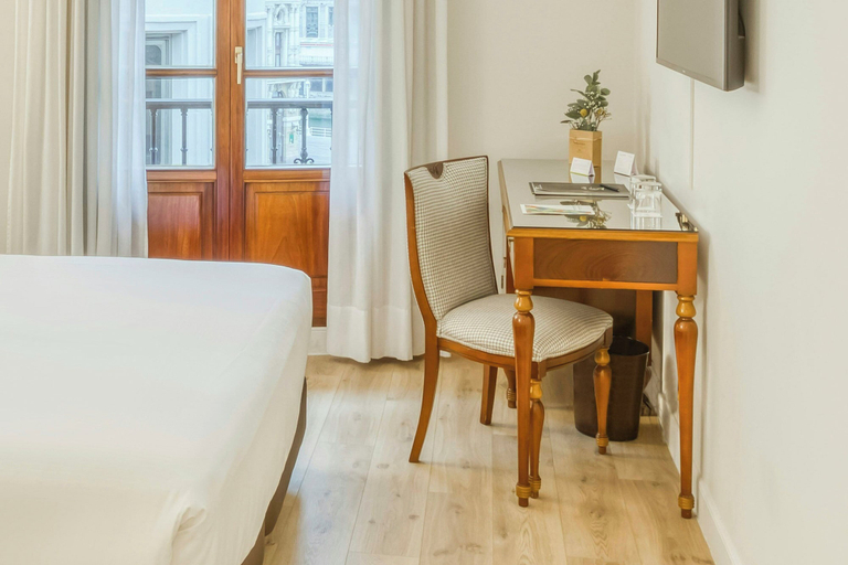 Bedroom 3, Sercotel Arenal Bilbao, Vizcaya
