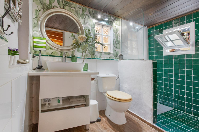 Bathroom 3, Finca la Florida, Santa Cruz de Tenerife