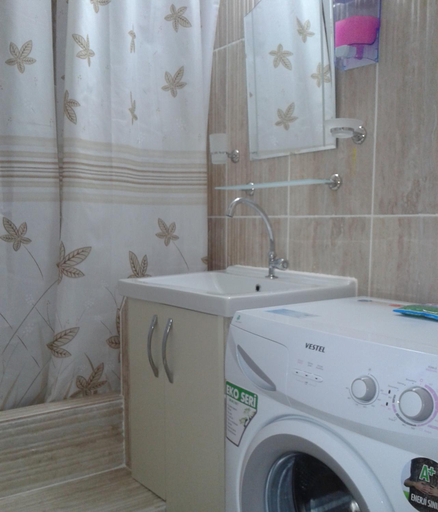 Others 2, mai AK pansiyon, Çınarcık