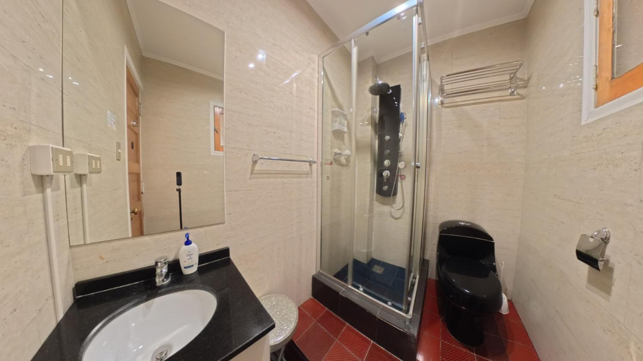 Bathroom 4, Hostal Boutique Casa La Barca, Santiago