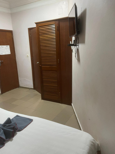 Bedroom 3, hotel CLAMANTIS, Mfoundi