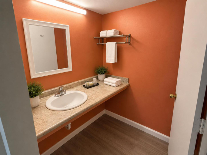 4, Seminole Inn, Seminole