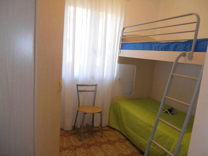 Room 4, Modern Flat With Parking, Venezia