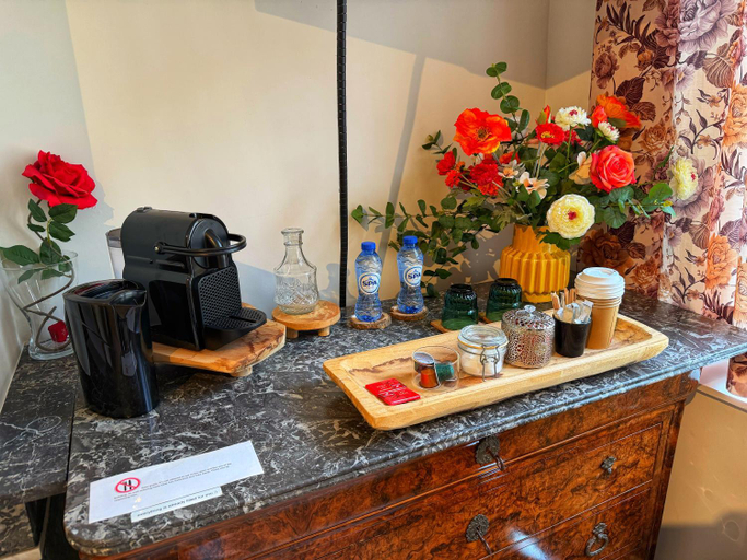 Food & Drinks, Clemanbruges, West-Vlaanderen