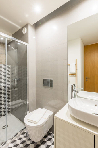 Bathroom 3, Clerigos Tower - Experience in Porto, Porto