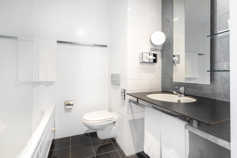 Bathroom 3, Select Hotel Apple Park Maastricht, Maastricht