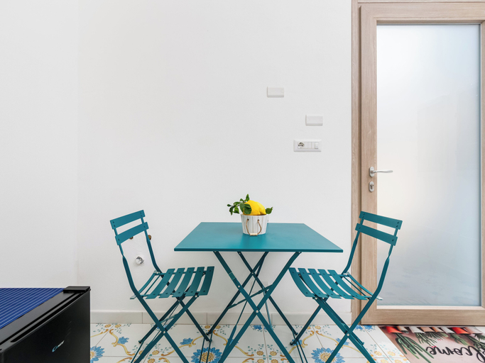Living area 2, De Vivo Realty - Boscosfera Amalfi, Salerno