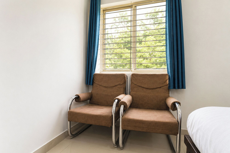 Room 5, FabHotel Manjulam Regency, Rajendra Nagar, Indore