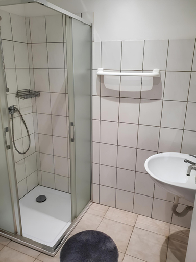 Bathroom 3, Room-double Room With Air Conditioning D, Locarno