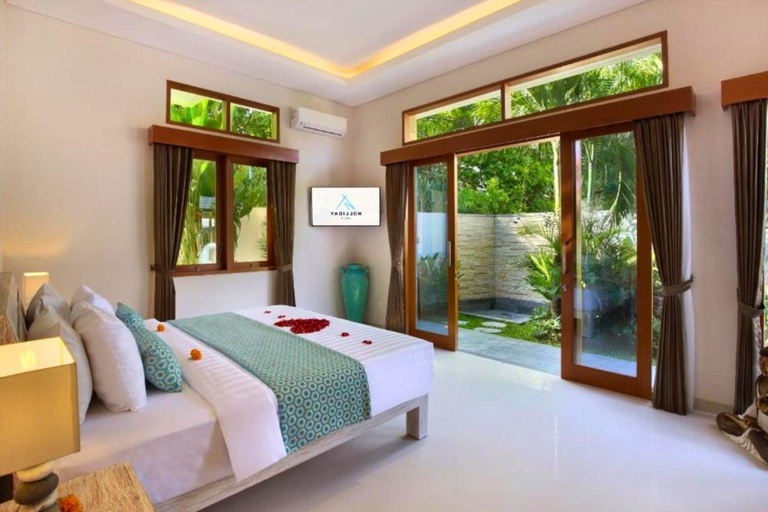 Bedroom 2, Stunning 2 BR Villa with Private Pool, Badung