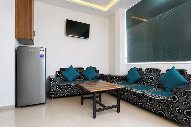 Lobby 2, FabHotel Manjulam Regency, Rajendra Nagar, Indore