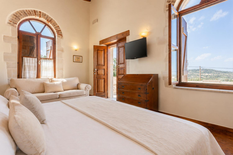 Bedroom 2, Archontiko Galliaki Private Pool, A/C, WiFi, Crete