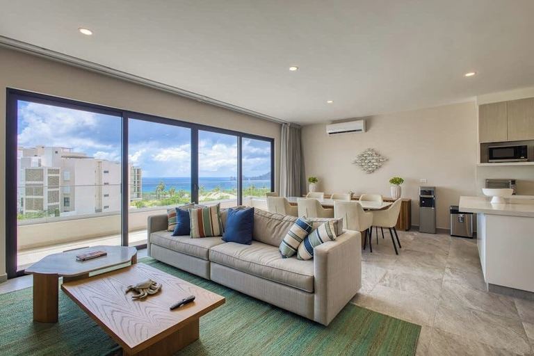 Living area 5, Peaceful Coastal Stay With Pool, Balcony & Fitness Center, La Paz