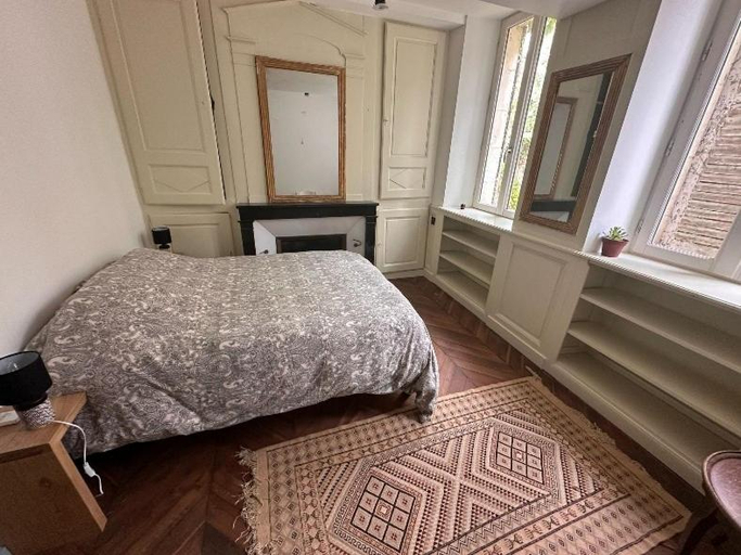 Bedroom 2, Les Oiseaux de Passage, Yonne