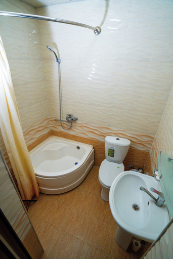Bathroom 4, Shahram Plus, Samarkand