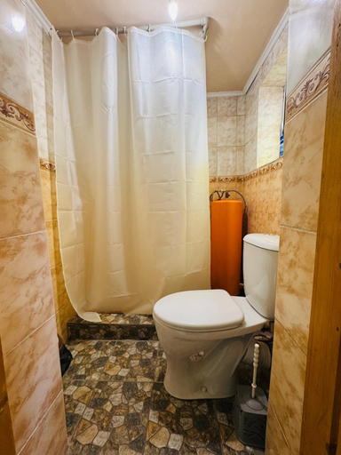 Bathroom, Kurjun, Ak-Suu