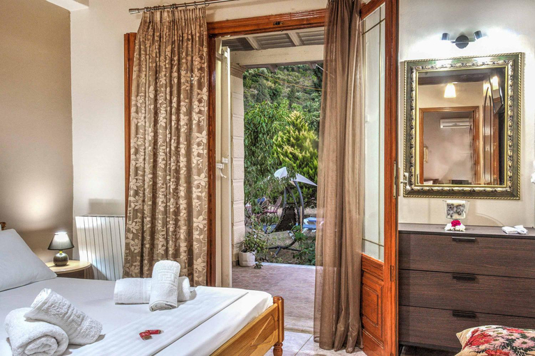 Bedroom 2, Villa Michael, Ionian Islands