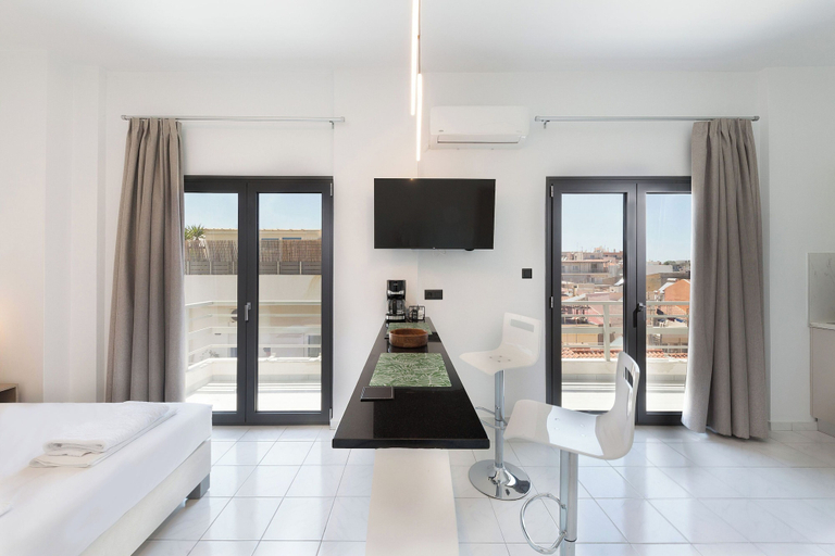 In-room dining 5, Sencia Apartments, Crete