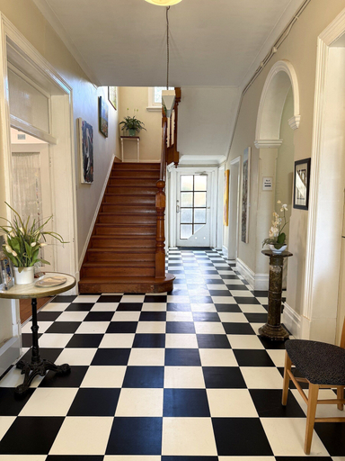 Lobby, Old Vic Hotel, Cabonne