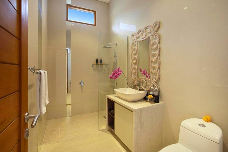 Bathroom, Stunning 2 BR Villa with Private Pool, Badung