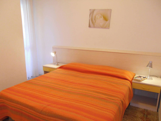 Room 2, Modern Flat With Parking, Venezia
