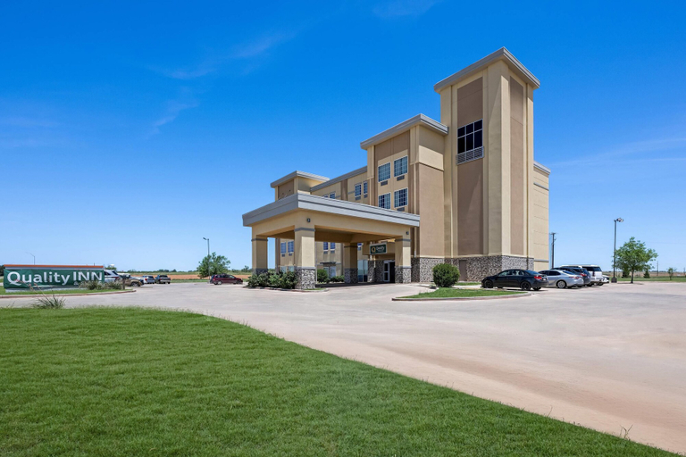 Exterior & Views 2, Quality Inn & Suites Colorado City, TX, Mitchell