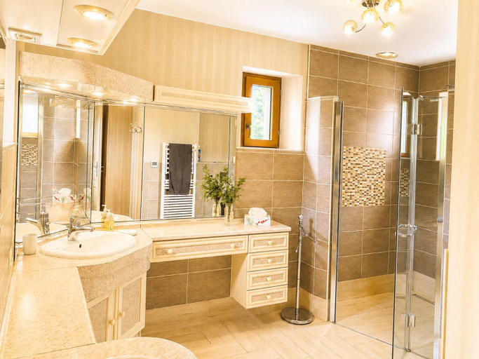 Bathroom 3, Domaine de Montloue - Relais Bien-etre, Finistère