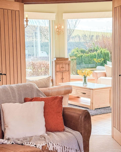 Room 5, Little Balloch Angus Glens, Angus