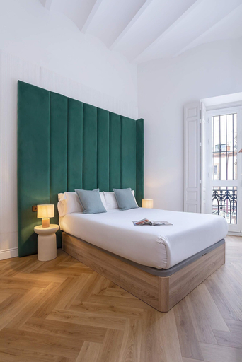 Room 5, Spectacular 3BD Apart in Sevilla. Antonia Diaz IV, Sevilla