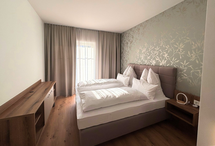 Bedroom, THE SINGULAR, Gmunden