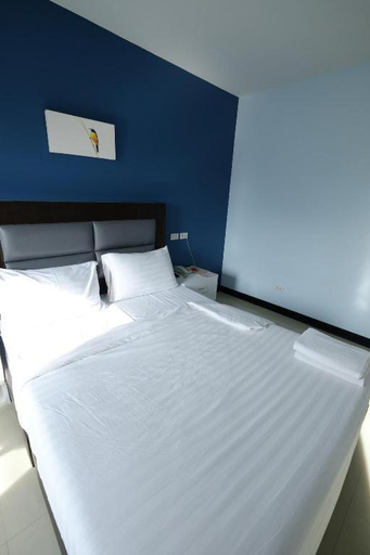 Bedroom 2, Sixty Six Place Hotel, Muang Trang