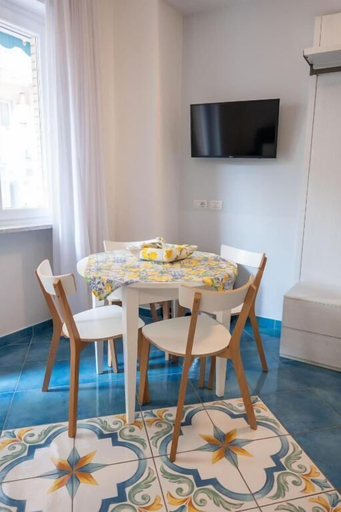Others 3, Divina Holiday Apartments, Salerno