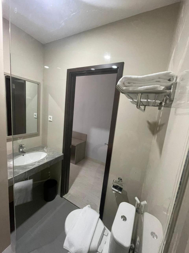 Bathroom 4, HEXTON HOTEL LAMPUNG, Bandar Lampung